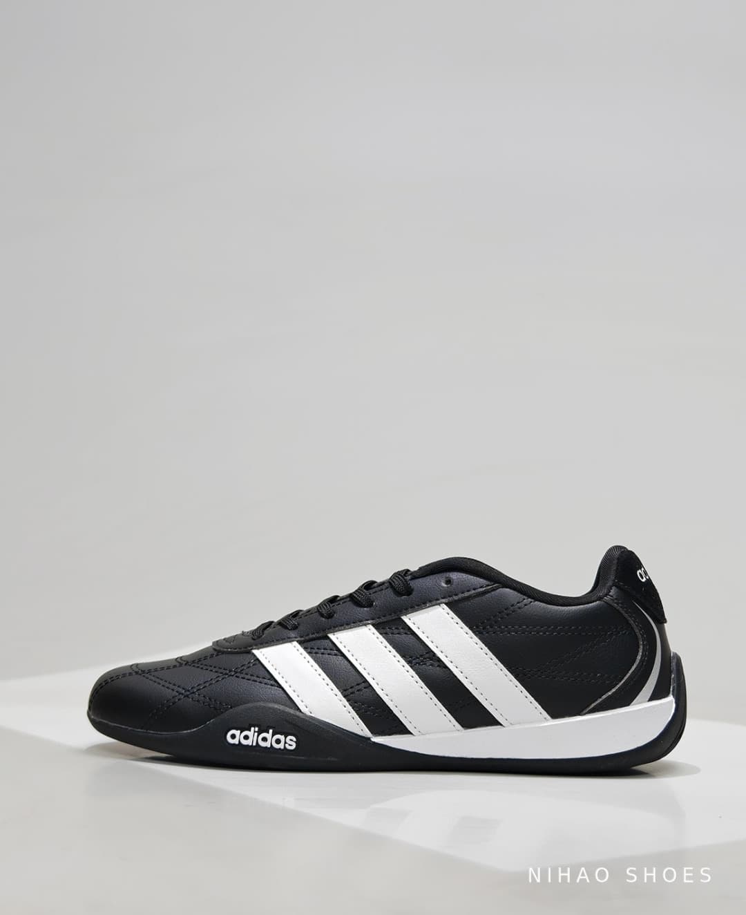 adidas ADIRACER Low