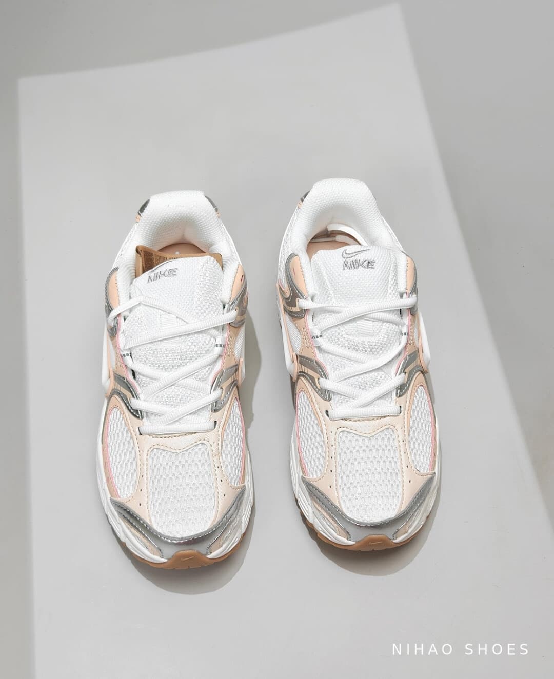 Nike Zoom Vomero 5 — White Silver