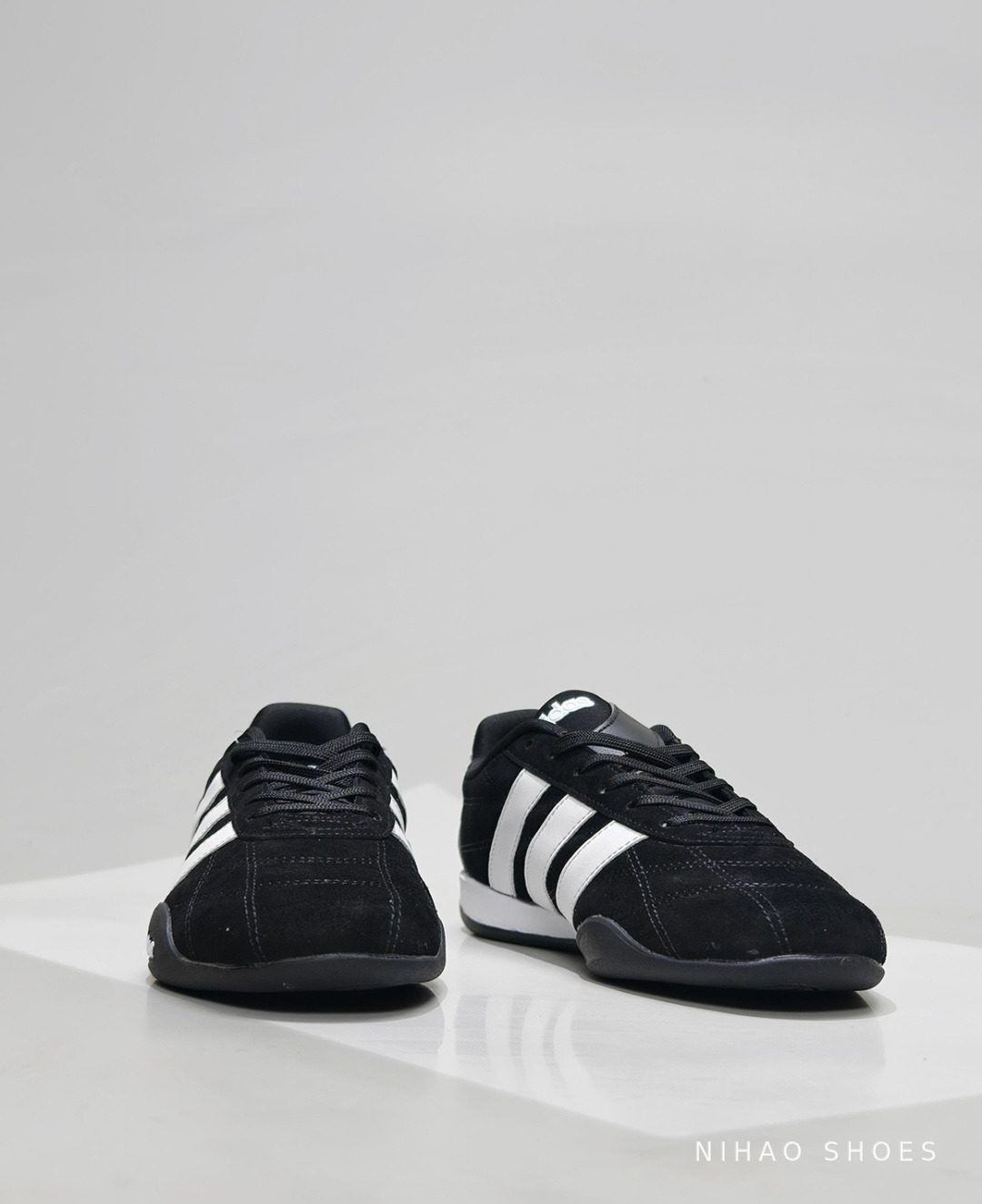 adidas ADIRACER Low — photo 7