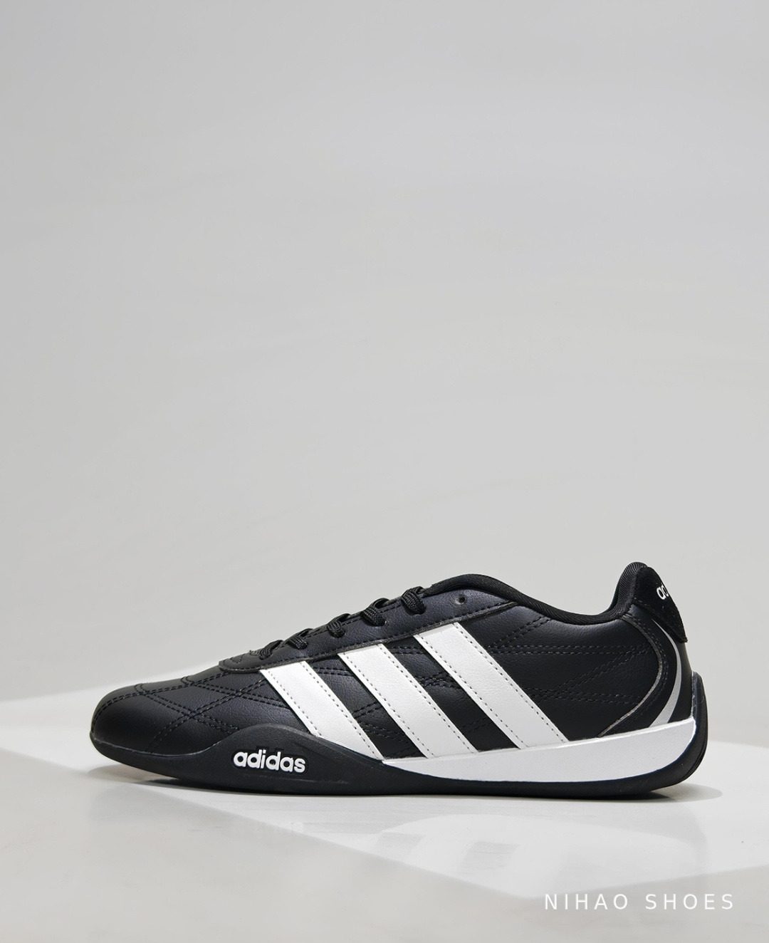 adidas ADIRACER Low