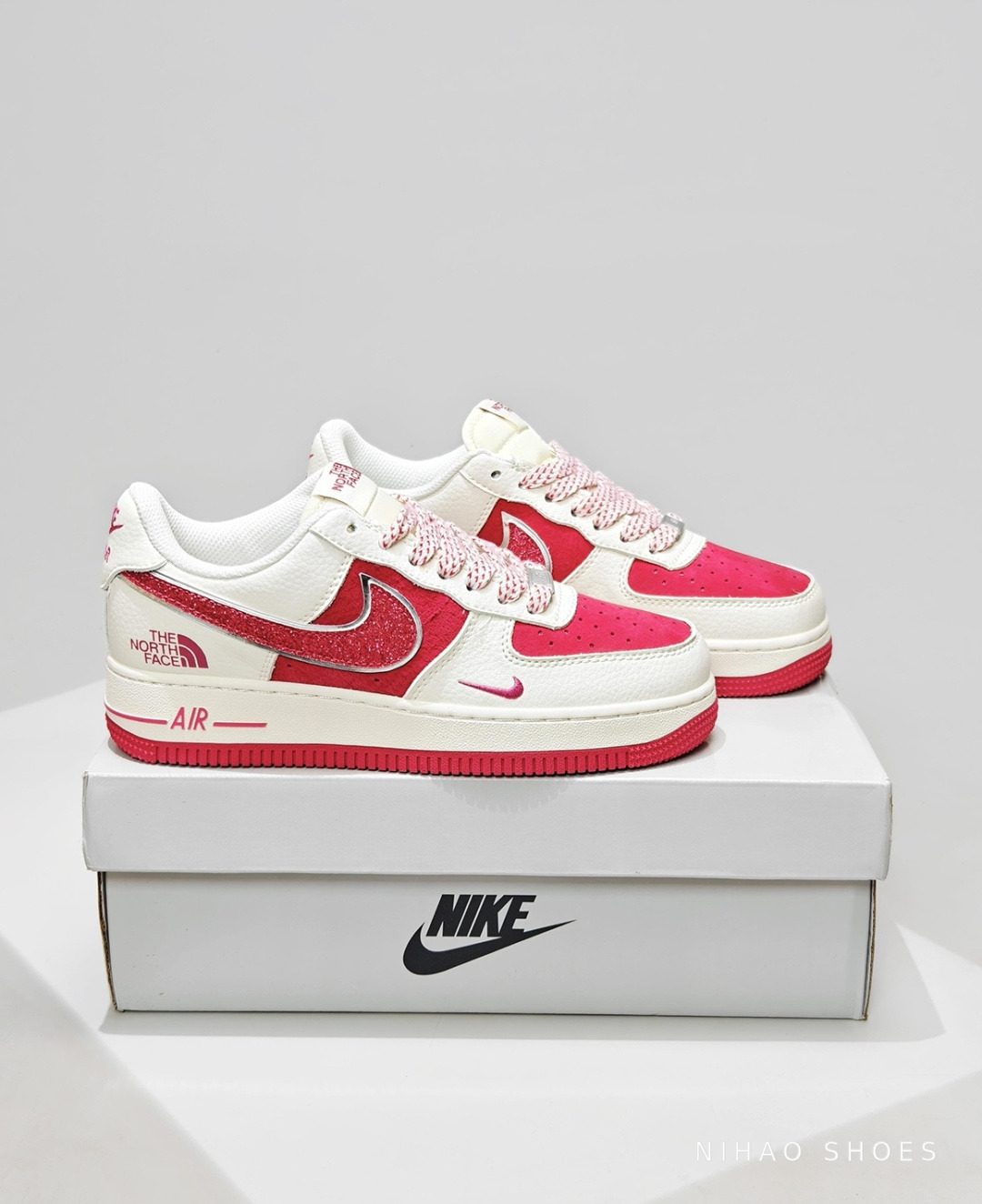 Nike Air Force 1 Low Glitter Swoosh — Magenta