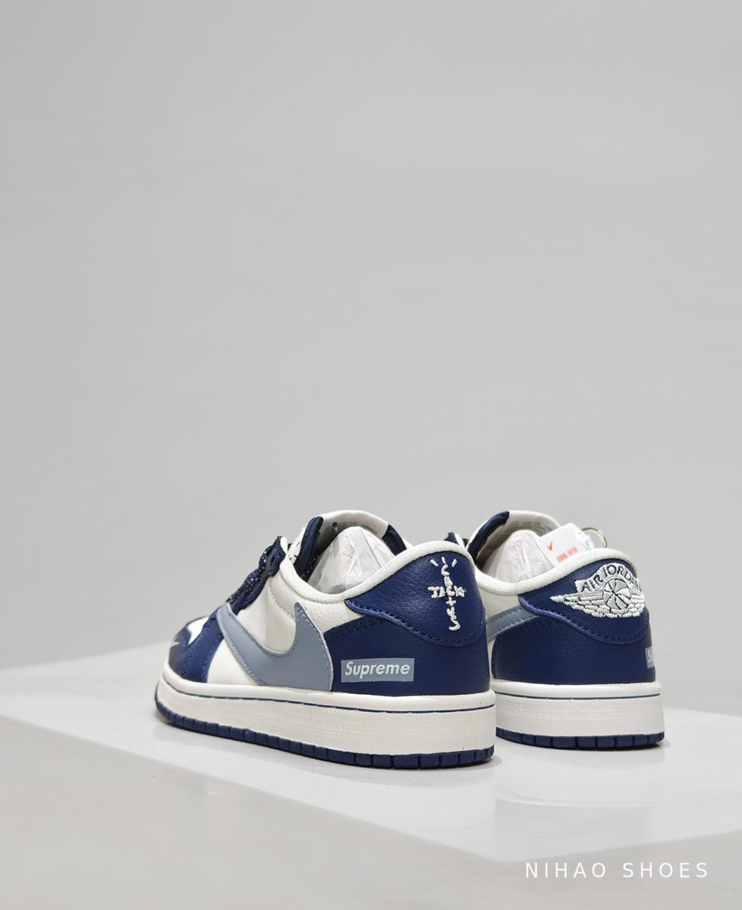 Air Jordan 1 Low OG SP — photo 10