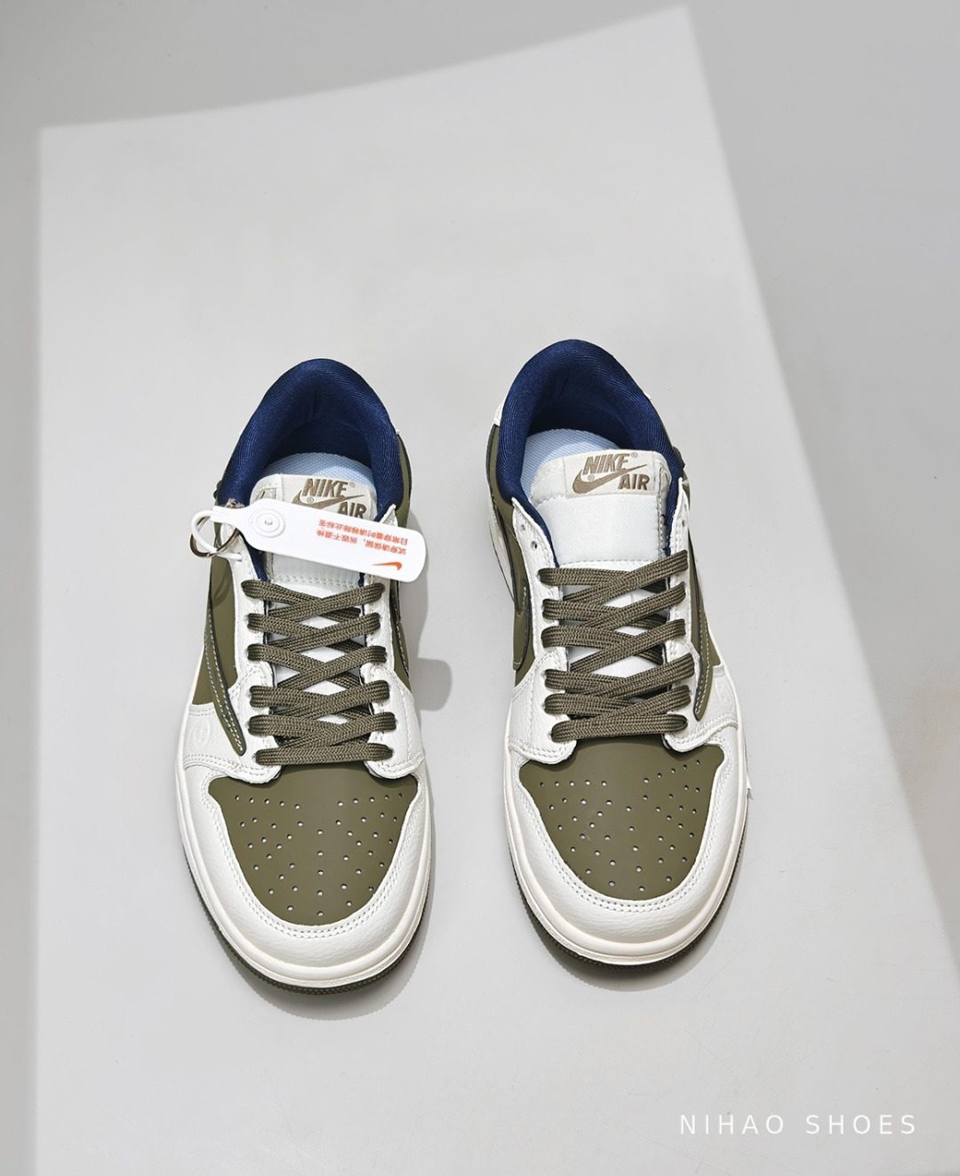 Air Jordan 1 Low OG SP — photo 2