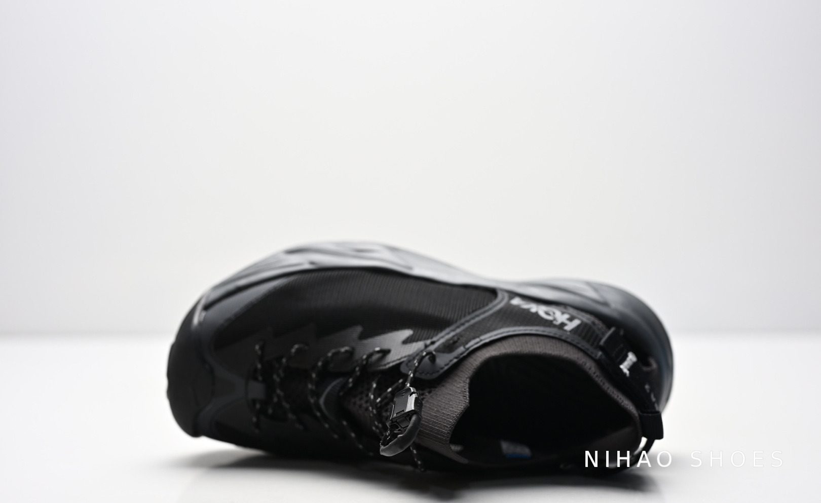 HOKA Hopara 2 — Black