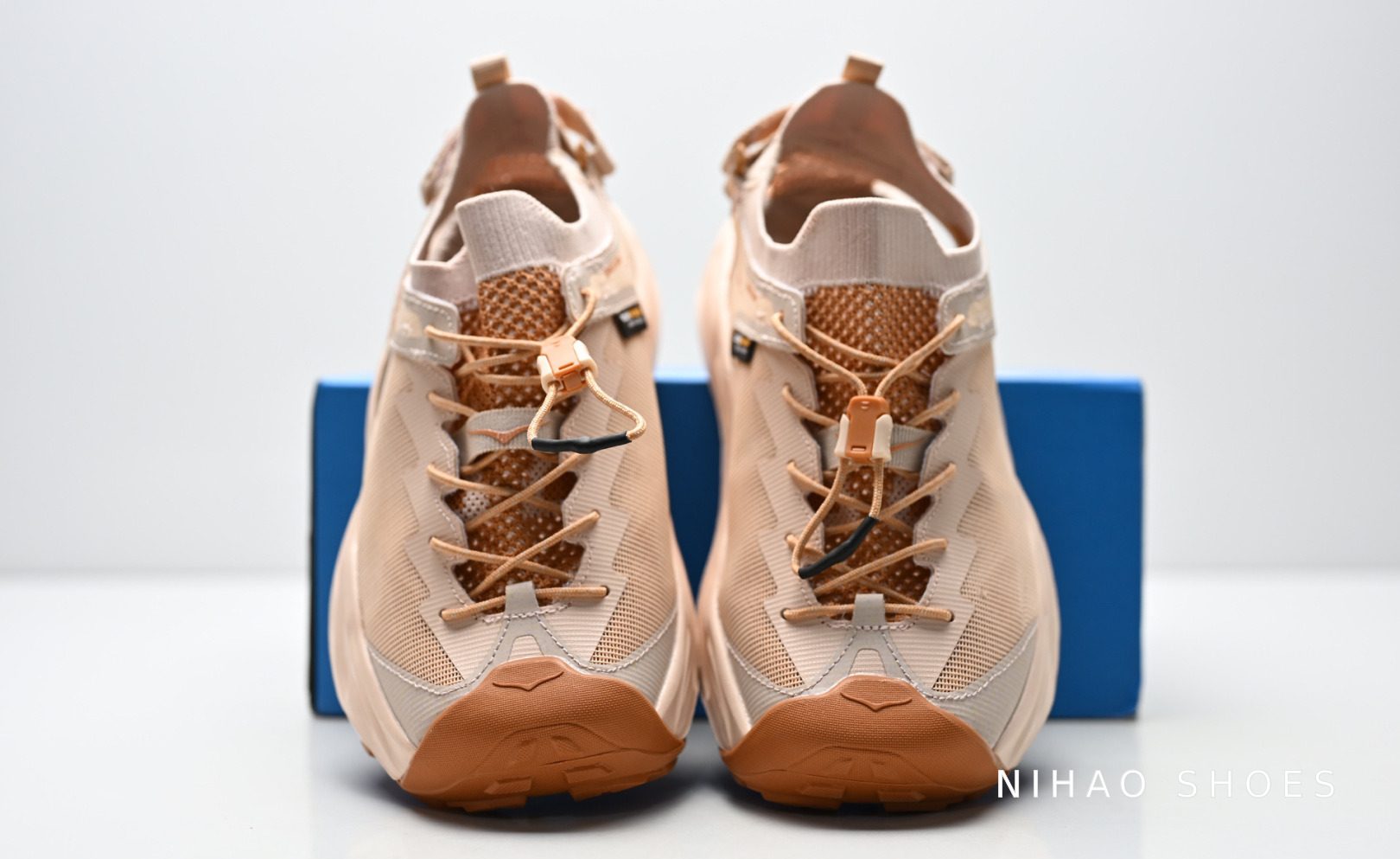 HOKA Hopara 2 — Peach