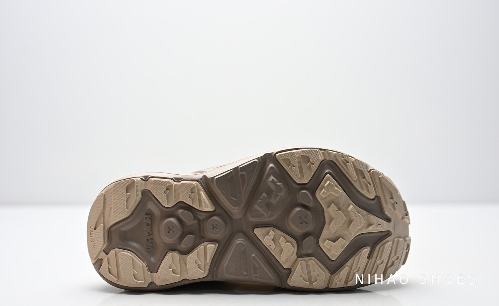 HOKA Hopara 2 — Sand