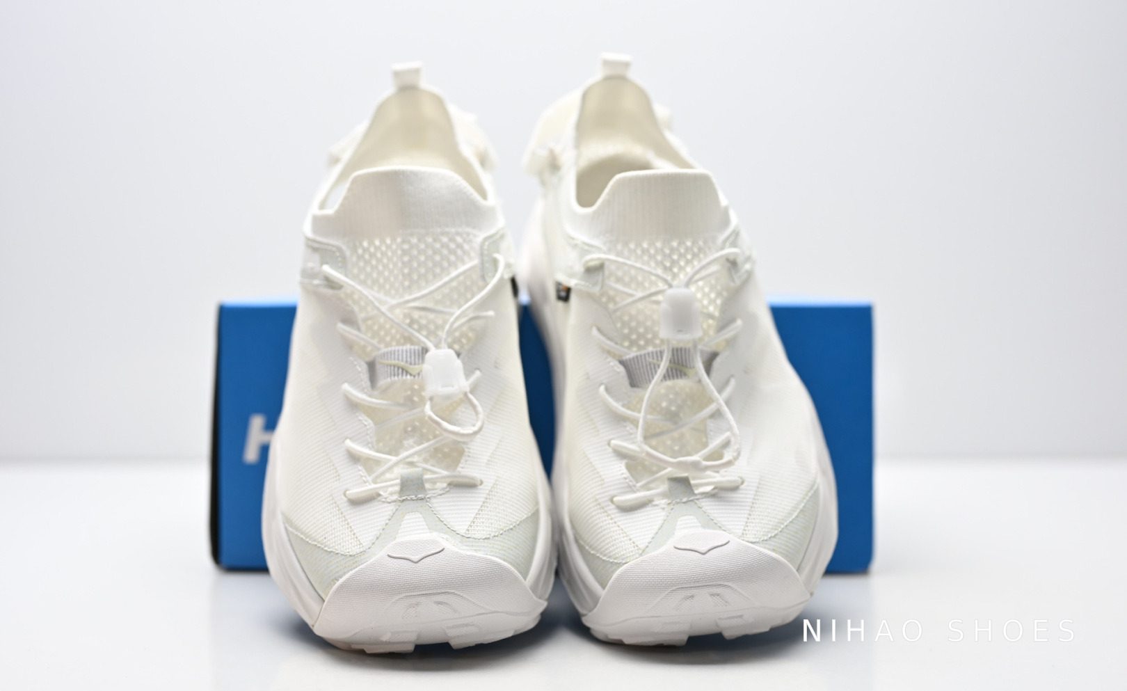 HOKA Hopara 2 — White