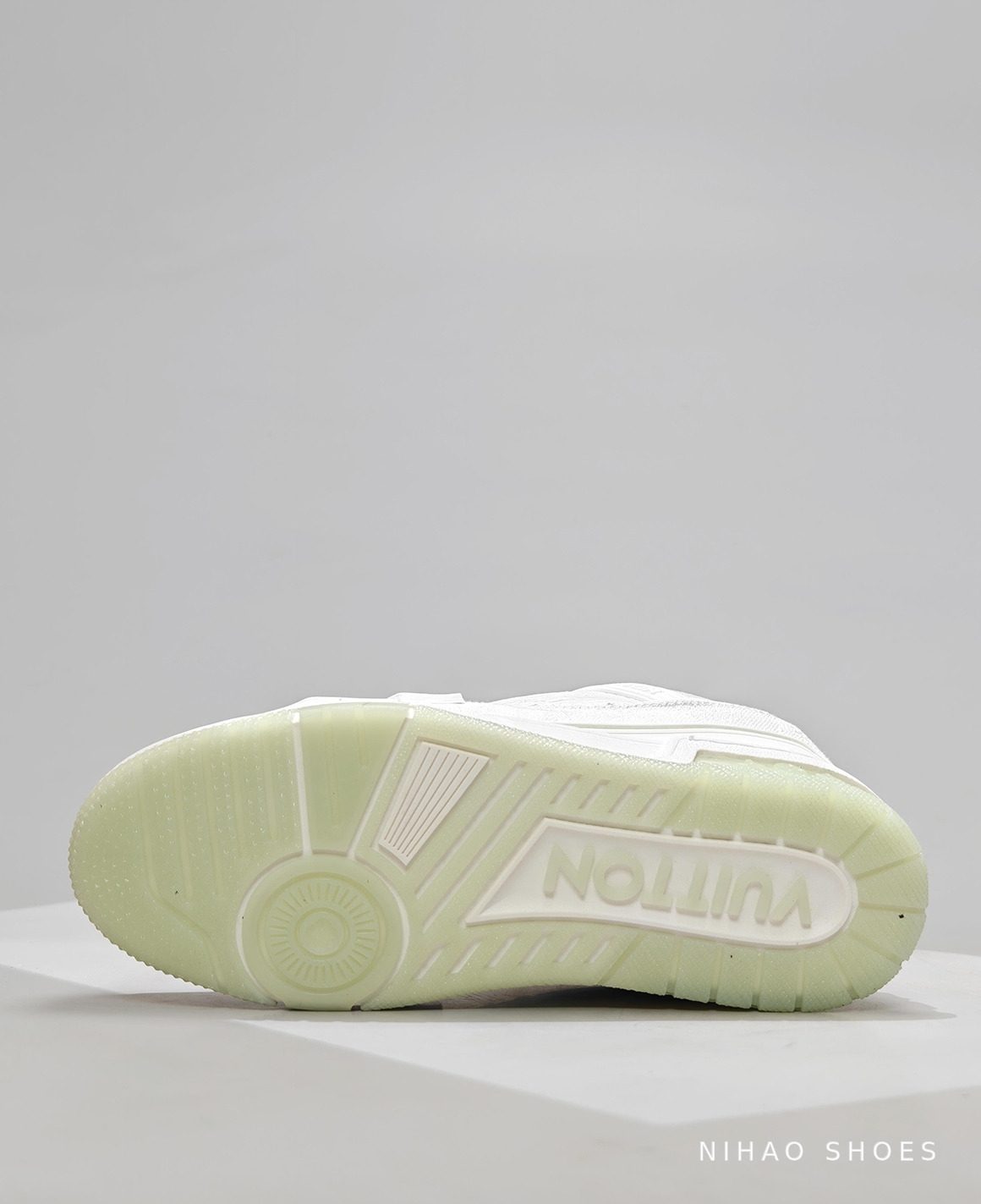 LV Trainer Triple White — outsole