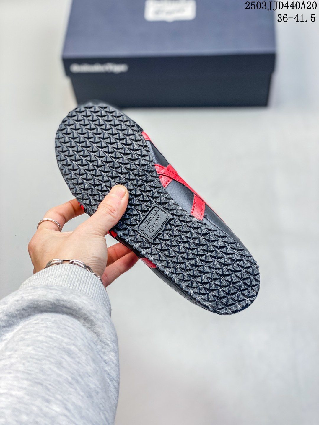 Onitsuka Tiger Snake Year Limited — photo 2